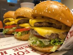 -The Habit Burger Grill 哈比特汉堡(爱琴海店)