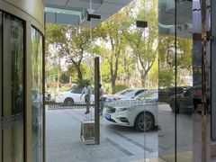 -杭州滨江宝龙城华美达酒店