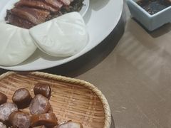 -东口码头·烧鸽子·鱼头泡饼·地方菜(金鹰悦城店)