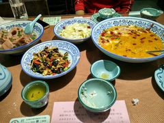 -佬湘楼·27年湘菜(天河都市广场店)