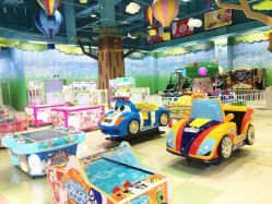 -莫莉幻想儿童乐园(武汉保利广场店)