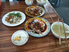 -温记府廟豆汤饭·始于1955年(海椒店)