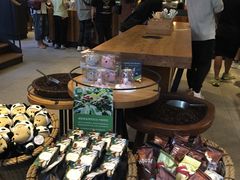-星巴克臻选(成都太古里店)