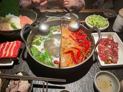 -三出山火锅(南京万象天地店)