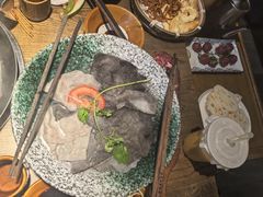-贵厨酸汤牛肉(小十字店)