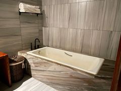 -鼎族怡华·指压·经络·疗愈SPA(紫荆店)