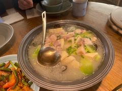 无锡腌笃鲜-蜜桃餐厅·伴山(湖滨商业街店)