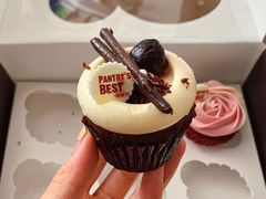 黑森林纸杯蛋糕-Pantry's Best派悦坊蛋糕(K11购物艺术中心店)