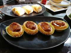 一口鲍鱼酥-夏宫中餐厅(静安香格里拉店)