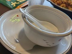 -曼听小寨海鲜烧烤·大连辣炒大王(盖州街店)