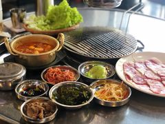 -釜山火炉·海鲜烤肉(紫藤路店)