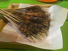 -兄弟小串(华新·名筑店)