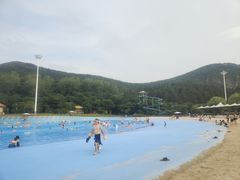 -汤山欢乐水世界