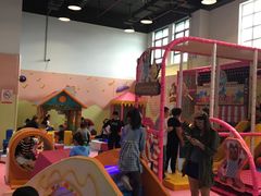 -蒙特利亲子乐园