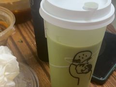 -喜茶(北京华贸购物中心店)