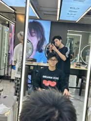 -藤野造型烫发染发