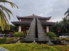 -海南清水湾莱佛士酒店