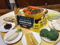 -阿锋鲍鱼酒家美食汇(华安店)