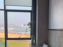-青岛朗艺美术馆·海景咖啡