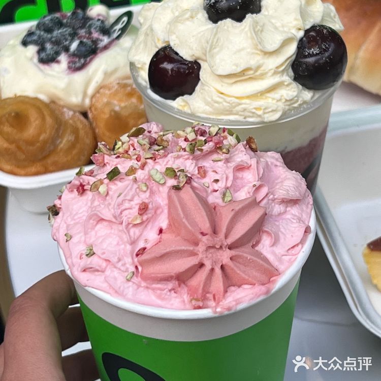 武汉这家新店我敢说绝对是新晋排队王…