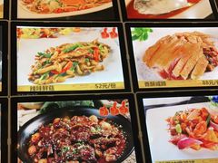 -宝燕海货工场(长江国际店)