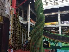 -蒙特利亲子乐园