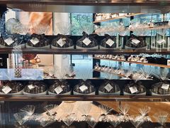 -Laderach 莱德拉(上海环贸iapm店)