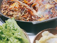 -赵美丽·重庆社区火锅·直营店(火车东站·中豪国际店)