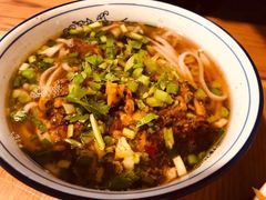 -矮子粉店1985·长沙米粉(湘春路店)