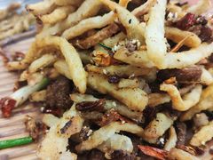 干煸藕丝-江城燕子大排档(江汉路步行街店)