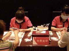-海底捞火锅(崇文门新世界百货店)