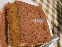 -新大咀港式茶餐厅(宝山万达店)