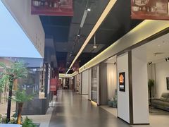 -百安居装修建材卖场(南山店)