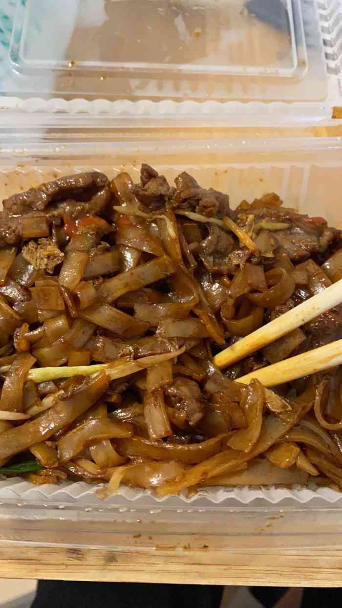 翠河餐厅靠背垄道