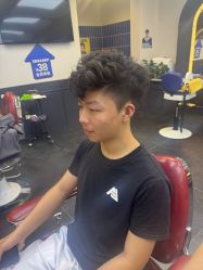 -贝勒爷专业男发