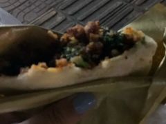 -曾笼笼牛肉饼