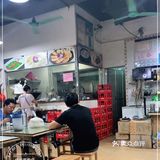 心里再次充满期待。上来了，不过是粥，料很足