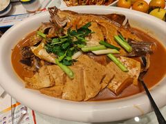-小船渔村•大连菜•大连焖鱼(黄河路店)