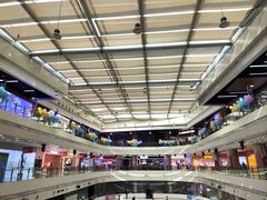 -百年港湾奥特莱斯(香炉礁店)