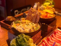 猪鸡锅-东北烧烤·烤羊腿(天虹店)