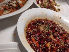 -龙船人海鲜城(长治路店)