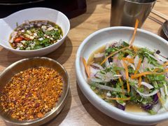 -青瓦餐厅·生鱼片·韩园烤肉(西塔店)