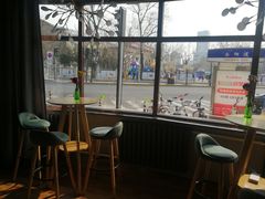 -ZING COFFEE 镜咖啡