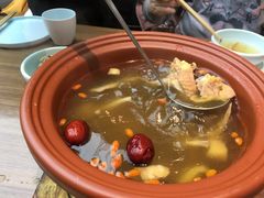 -有红鸡毛店·川菜(建设路店)