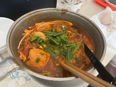 番茄滑肉砂锅米线-铁锅哥米线