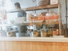 -禧凰·老上海白斩鸡辣肉面店