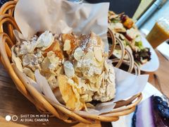 杏仁羊角-麦田工坊(月湖店)