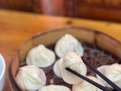 -上海特色小笼店(铁岭路90弄小区店)