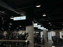 -TMG潮流健身(奥体莲荷里店)