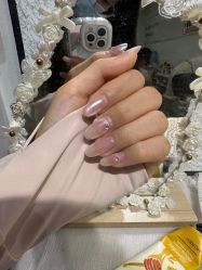 -尤米一站式美甲美睫